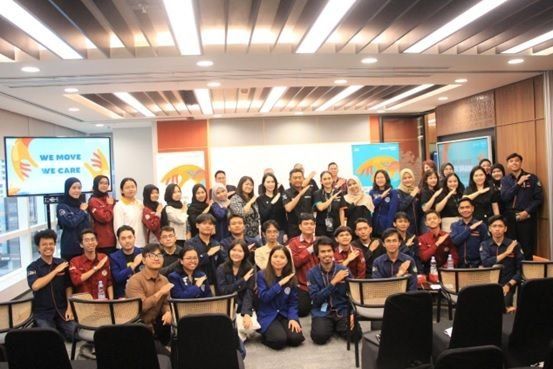 cover FINANCIAL LITERACY AND CAREER COACHING BY BNI SEKURITAS