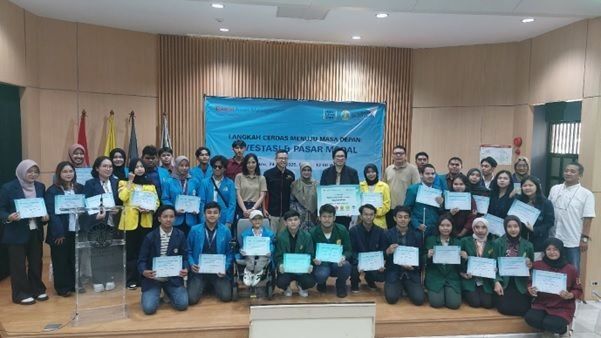 Financial Literacy & Ceremonial Scholarship with PT Panin Asset Management