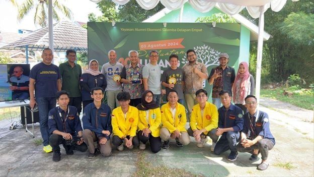 cover Commemorating Four Decades of Togetherness, UI Faculty of Economics Alumni Association 1984 (FEUI 84) Kick-Off for Making 400 Biopores